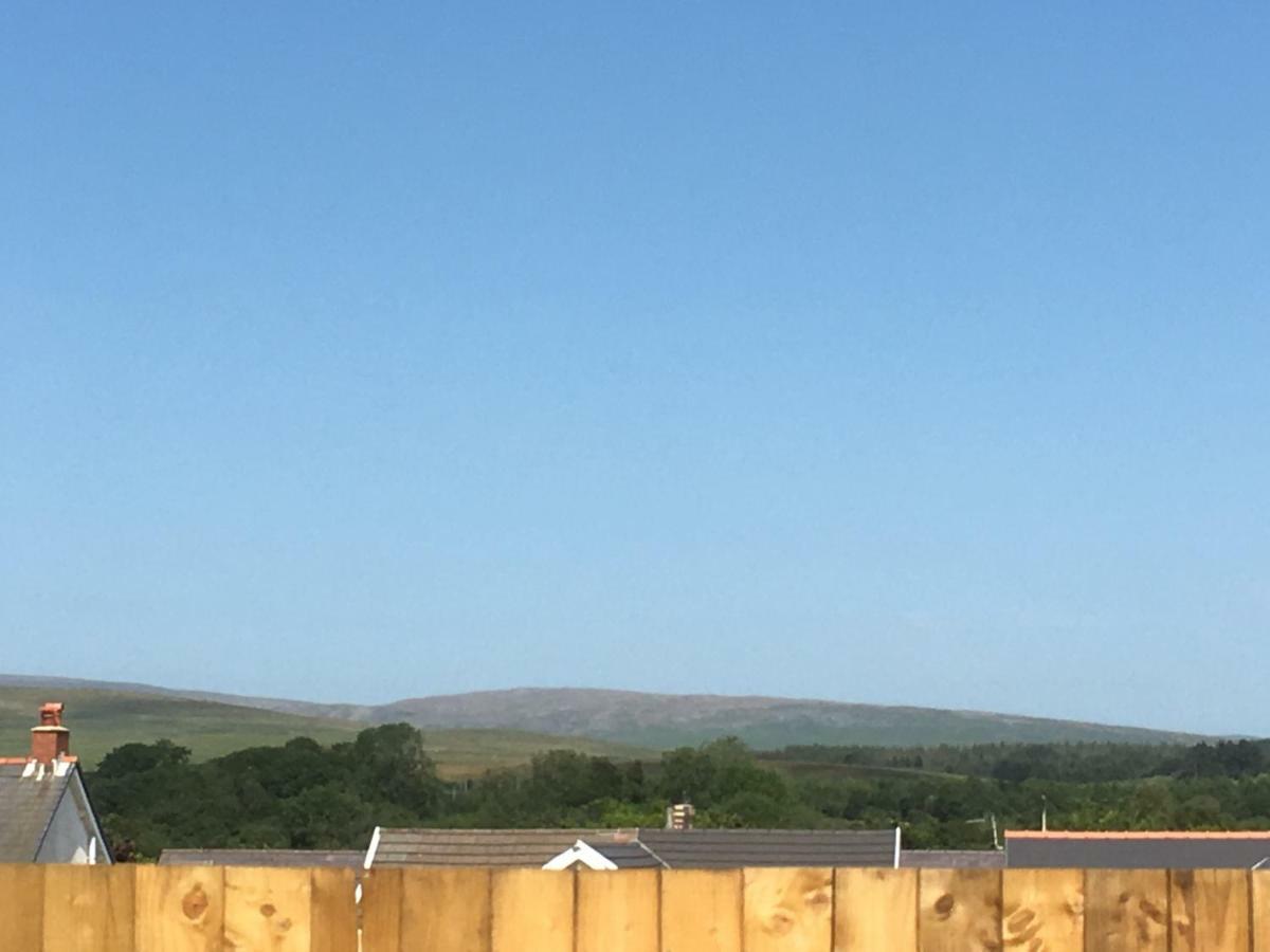 Cwtch Y Coetir Holiday home *